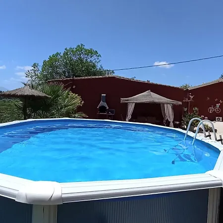 Benitez Сasa de vacaciones Pizarra